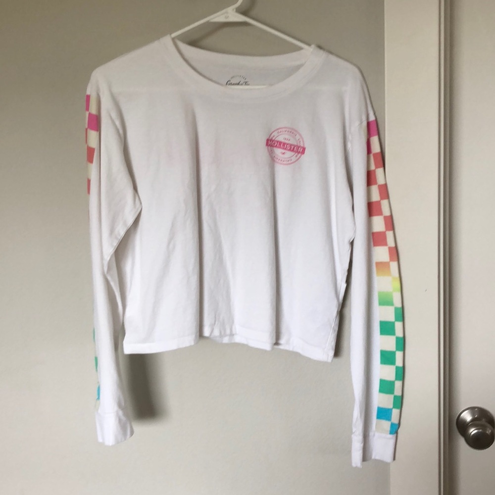 Hollister cropped tee